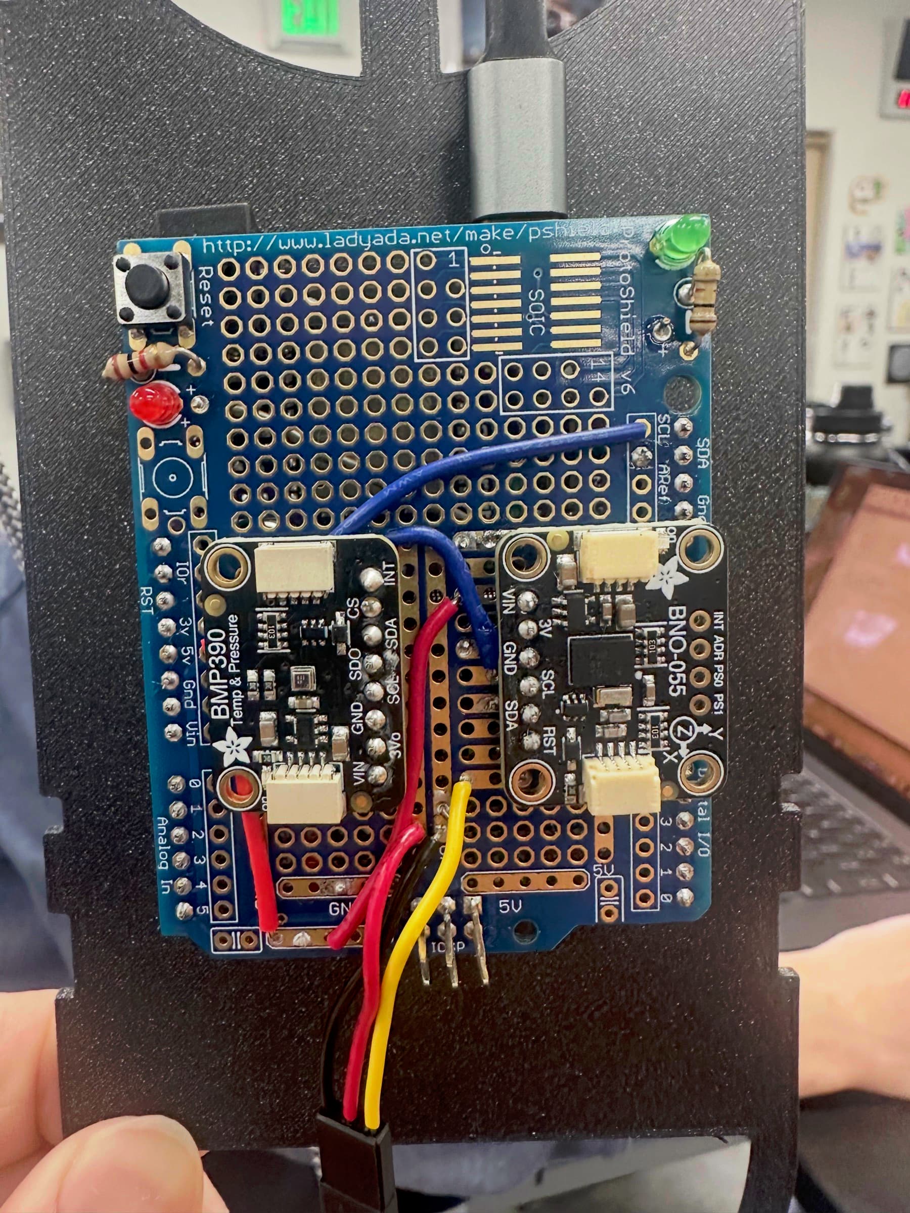 Flight computer board with BMP390 and BNO-055 sensors